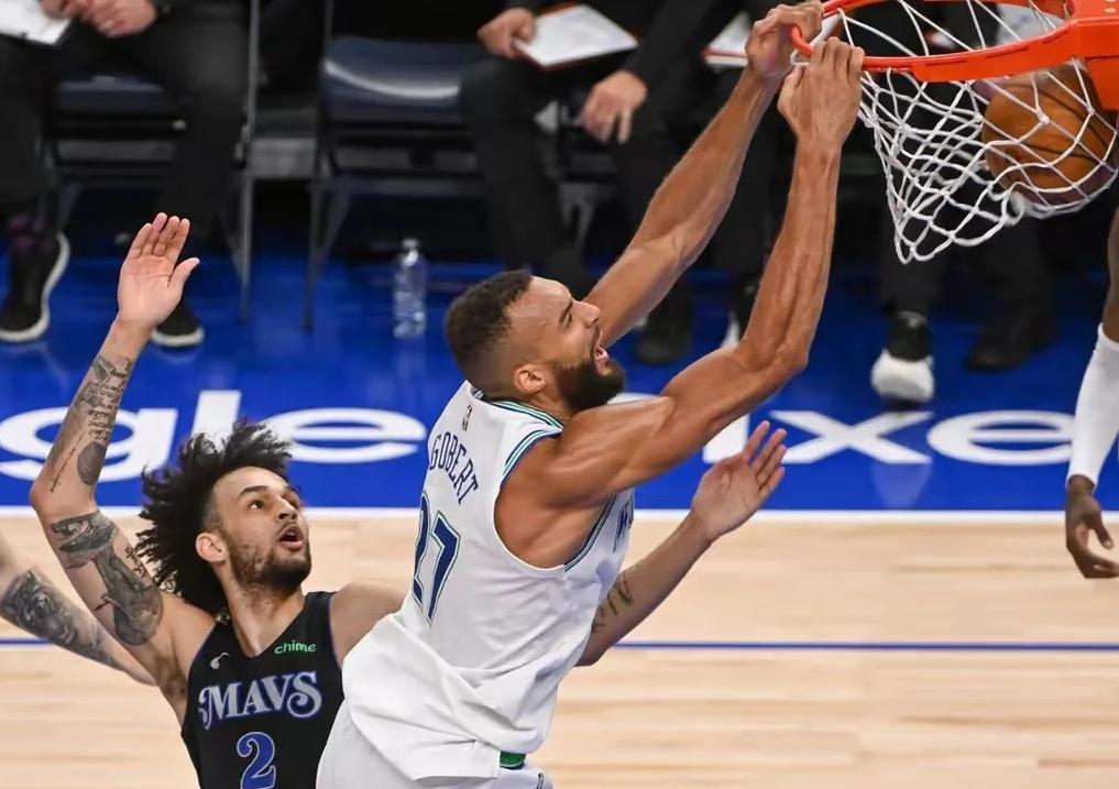 开云-穆古鲁扎重要时刻重返赛场，独行侠带队取胜！的简单介绍-开云