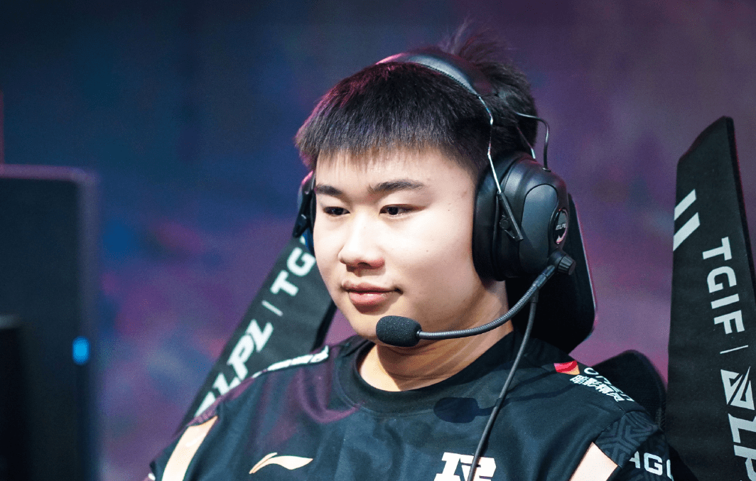 开云中国-TL观众热烈欢呼！，Faker迎来十二赛季出色发挥比赛高潮迭起-开云中国